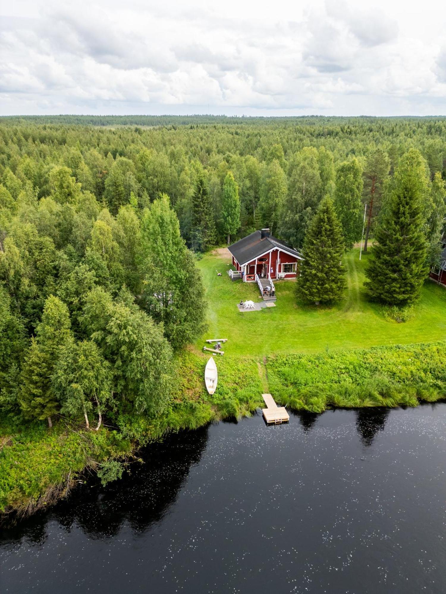 Lapin Villa Hiisi Joen Rannalla Ranua Bagian luar foto